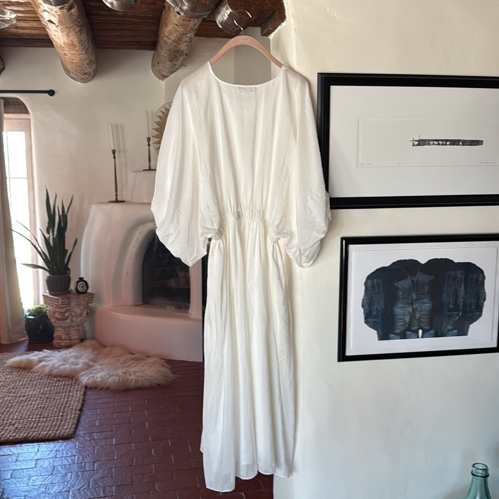 Banana Republic White Long Sleeve Maxi Dress | ELIANA COTTON SILK DRESS - Picture 3 of 4